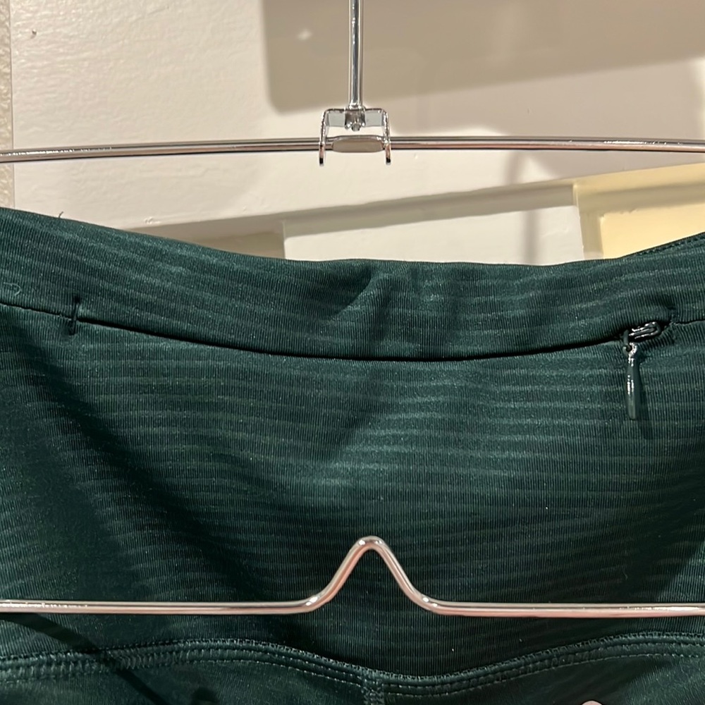 Old navy active dark green leggings - Picture 5 of 6